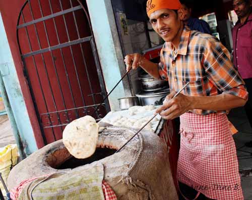 Sabzi market  Delhi (12)